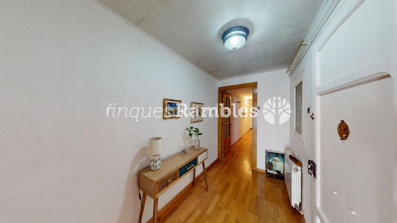 Foto d0918447-7f63-4078-ab41-b68527f0fd7c. House with parking in Centre Igualada
