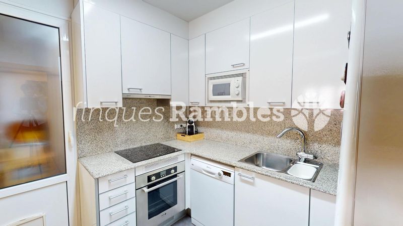 Foto d824995f-efd4-4852-b924-68549cffe974. House with parking in Centre Igualada