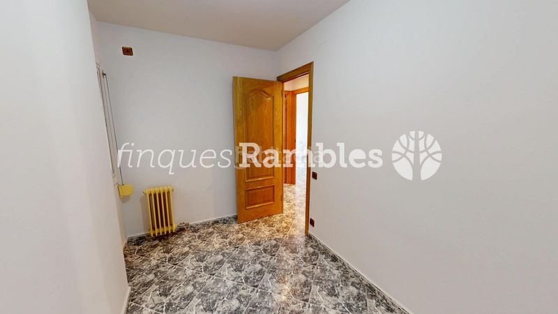 Foto f01887dd-e917-4299-b790-914600684b15. Pis amb calefacció aparcament a Ponent - Set Camins Igualada