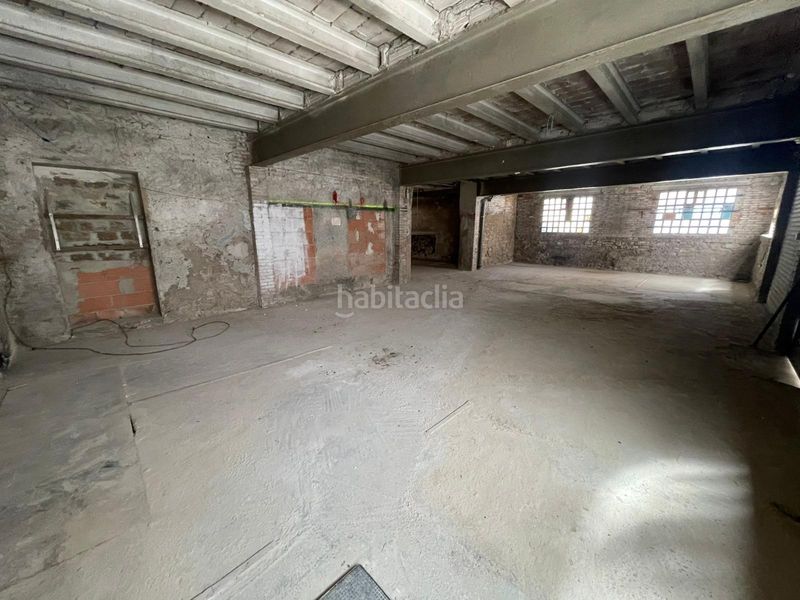 Foto fb3412dd-d36d-44bb-8ef9-754b6618f2eb. Local comercial a Centre Igualada