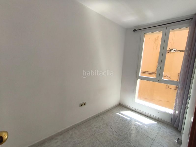 Foto 36a9d662-a939-4a57-8b12-481af6b9cdfb. Edifici a Centre Igualada