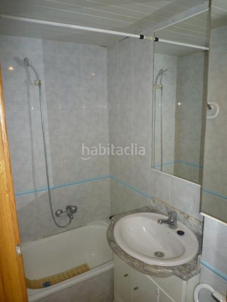 Foto e628aaec-5718-4a6c-bcbb-e337bd2b8286. Edifici a Centre Igualada