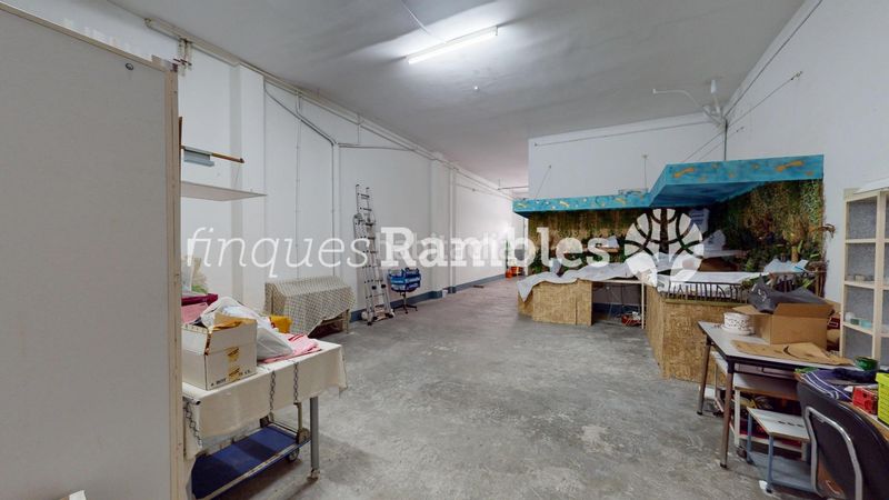 Foto bafa572e-daa6-4e63-ad6d-0ce536efc058. Casa amb calefacció aparcament a Poble Sec Igualada