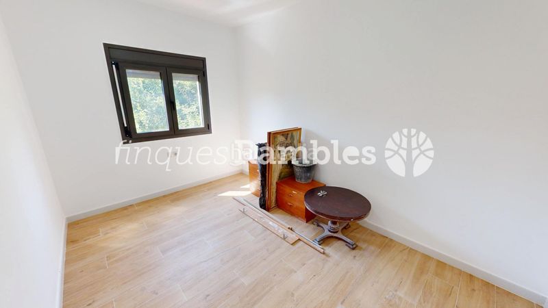 Foto 4181dc18-c47a-42b9-a899-7ec905a1a2ba. Casa amb aparcament a Piles (Les)