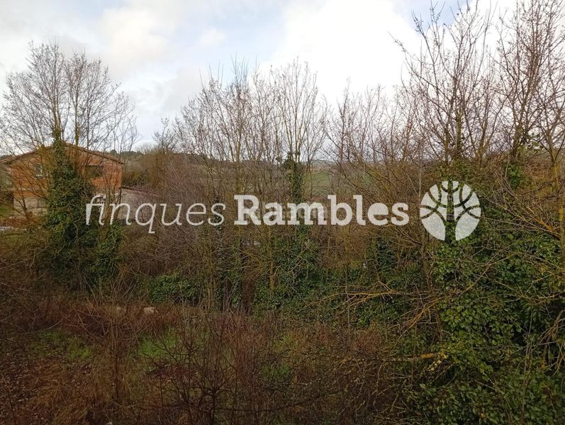 Foto 69b9fef2-564d-4f1c-975a-ccad617e27bc. Casa amb aparcament a Piles (Les)