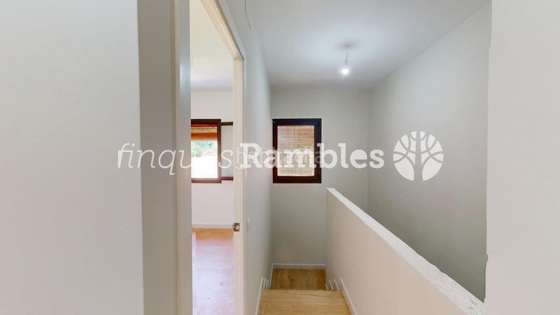 Foto e1576243-9e8c-40f0-8482-f43e8207782e. Casa amb aparcament a Piles (Les)