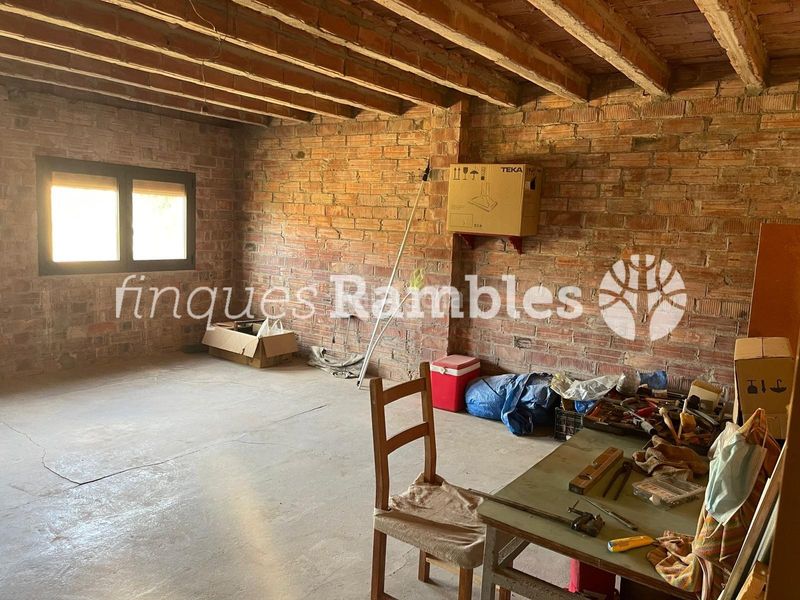 Foto 7adcecdb-6c1a-4c38-96ff-dbdfd79c43ed. Casa amb aparcament a Prats de Rei (Els)
