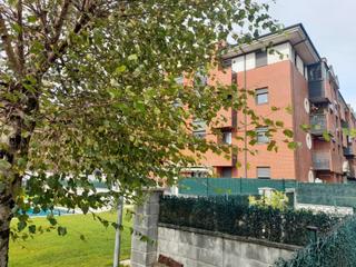 Appartement  Barrio la penilla 13. Zona sarón- apartamento en planta baja con jardín