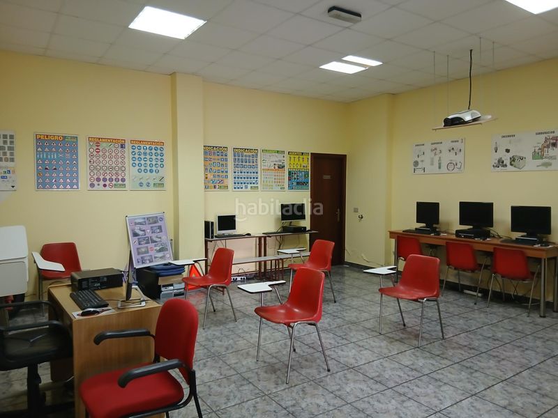 Foto 50f4e386-8e7e-457b-8a7c-cf8e9b7d0663. Local comercial a plaza la colina 2 a Selaya