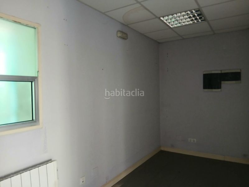 Foto 92afa689-d29c-48c1-ba6e-eb1417e234d2. Rent business premise in avenida los rosales 51 in Santa María de Cayón