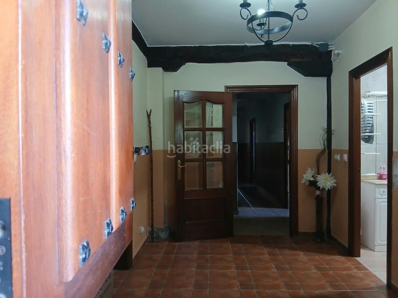 Foto 315b2439-3cc7-4c58-ad7b-8c57d3e5d0aa. Casa a argomilla diseminado 37-35 a Santa María de Cayón