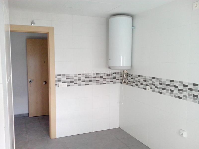 Foto 50e4ca1d-5c09-4fb6-8f2c-3afd27edce6a. Piso tu primera vivienda en orgiva en Órgiva