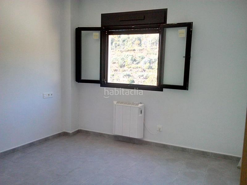 Foto dbab3304-c86e-4cf3-b8c7-19b8e16d53a9. Piso tu primera vivienda en orgiva en Órgiva