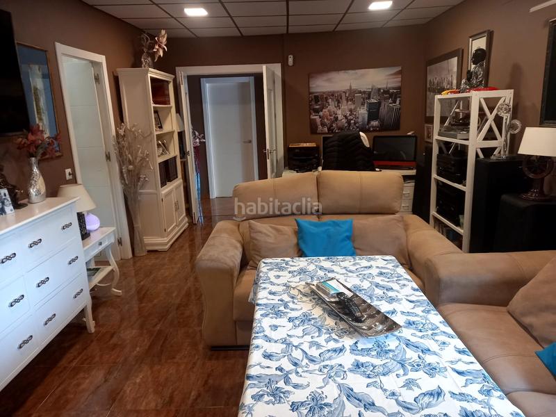 Foto b9954b2f-d6dd-4506-a494-67e28883fb73. Xalet a urbanizacion retiro ii 1 a Colegio Europa Espartinas