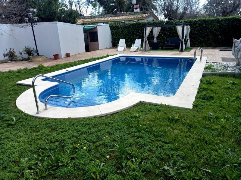 Foto f9b0fa84-2b11-4444-b5ad-cba3adddf30a. Xalet a urbanizacion retiro ii 1 a Colegio Europa Espartinas