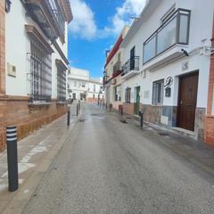 Terreny residencial a Calle juan carlos i 22. Solar en estupenda zona de sanlúcar la mayor