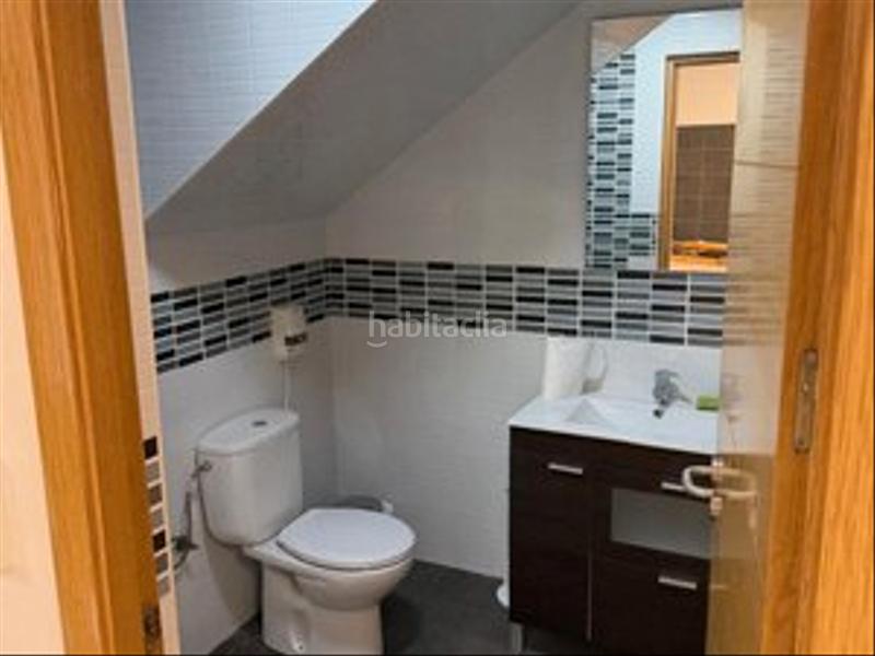 Foto 044b283e-eb25-4622-823b-4672429f8bd6. Local commercial dans calle carlos cano 4 dans Villanueva del Ariscal