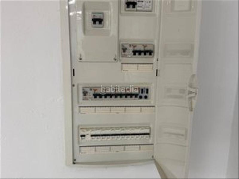 Foto a5d9605d-cdb1-47bb-bb39-ee3bc9105c5d. Local commercial dans calle carlos cano 4 dans Villanueva del Ariscal