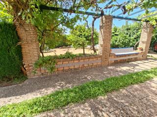 Xalet a Ronda los azahares 16. Chalet independiente de una sola planta