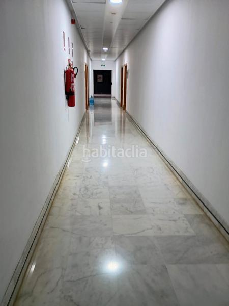 Foto 5793e417-50e4-4df2-905c-40c705748140. Büro in calle américo vespucio 15 in Triana Oeste Sevilla