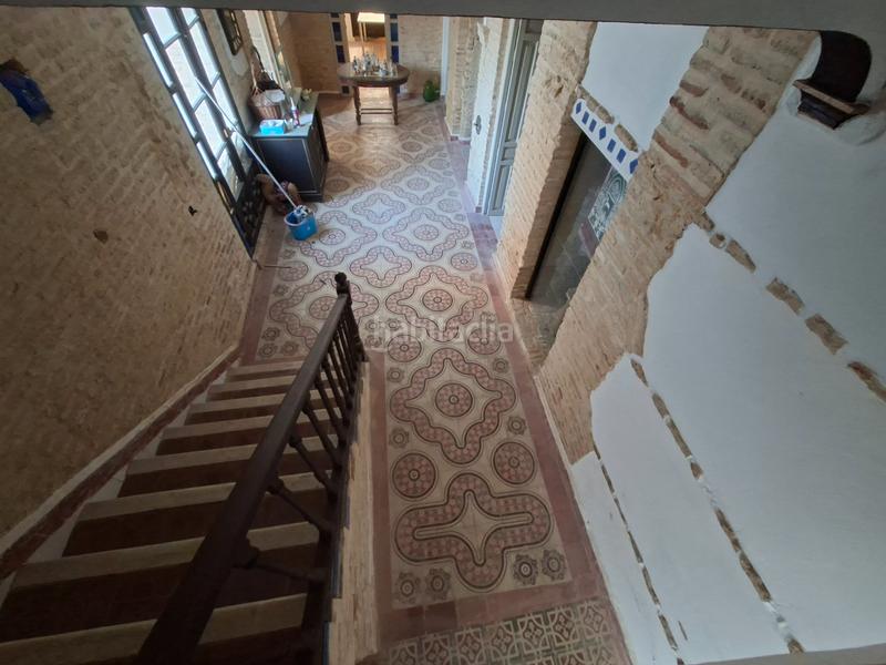 Foto b1d8087f-7ca4-4bf2-9ed1-ed59cd1ef29b. Casa en calle manuel osuna 5 gran casa palacio en el centro en Umbrete