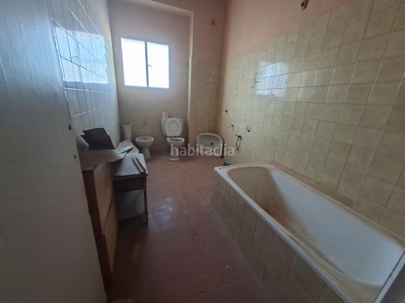 Foto d6beff93-ce5d-48a4-a1e5-2444b0f96244. Casa en calle manuel osuna 5 gran casa palacio en el centro en Umbrete