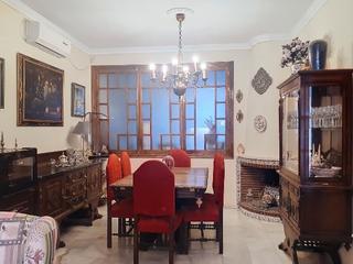 Casa pareada en Calle Doña Teresa Domínguez 9