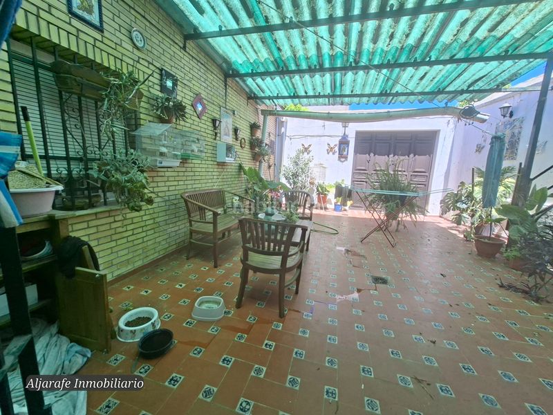 Foto cee212b7-a77c-460e-8e49-93811f308d3f. Casa amb aparcament a Umbrete