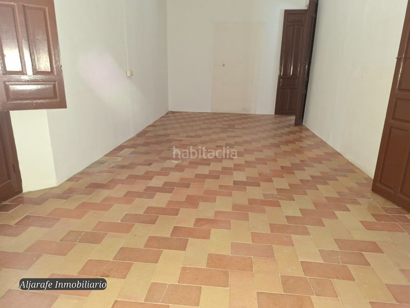 Foto 35f83384-2f8b-46da-aab3-edf4eadc8f03. Casa amb aparcament a Umbrete