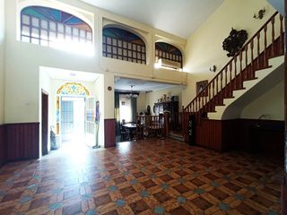 Haus  Calle aljarafe 12. Gran casa con piscina en villanueva del ariscal