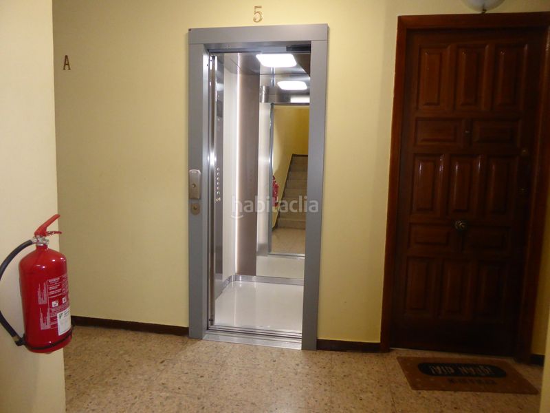 Foto 892885d3-7251-4d69-aa72-09a2f6e06e09. Appartement avec chauffage parking dans Berbés - Peritos Vigo