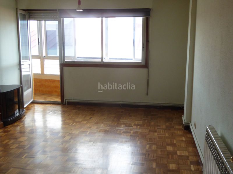 Foto 93fca5c5-e99d-49ec-8486-0b17500b4099. Appartement avec chauffage parking dans Berbés - Peritos Vigo