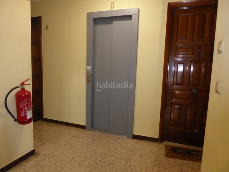 Foto f035358c-f14e-4e8d-aa0b-1b9fa2d9d010. Appartement avec chauffage parking dans Berbés - Peritos Vigo