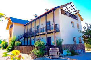 Gebude  Carretera medulas. Encantador hotel rural en venta en el bierzo