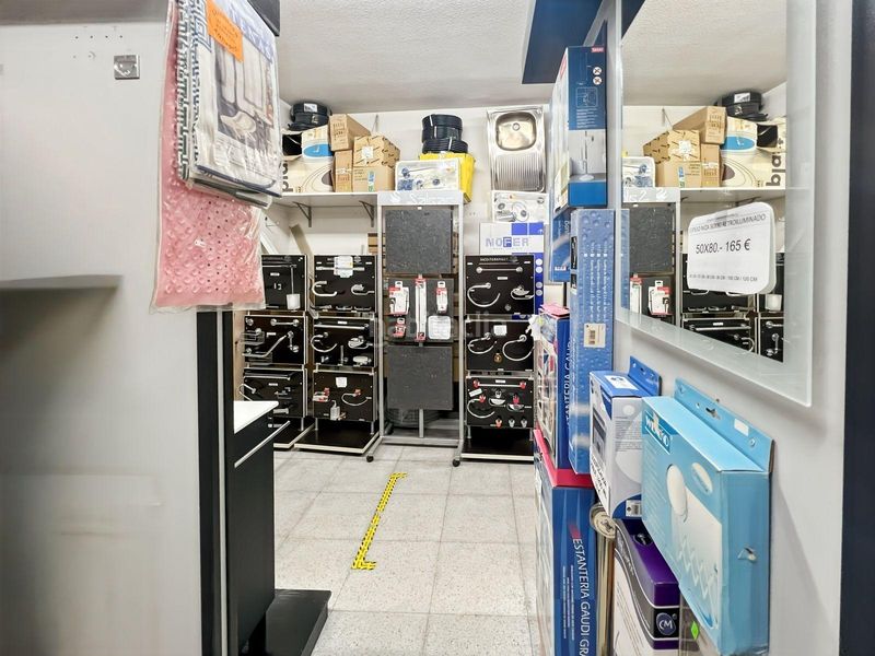 Foto a841dd9a-0355-4845-b833-2e53e4922465. Business premise in Parque Europa-Los Pitufos Pinto