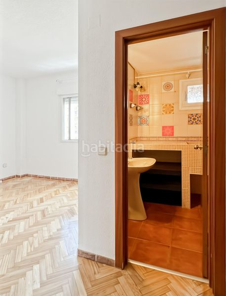 Foto 3167c5e3-c48c-452c-98e4-c0d273ebcb9e. Flat with heating parking in Marroquina Madrid