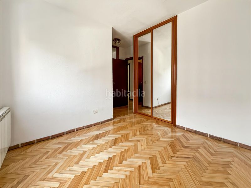Foto 5bc8379d-316d-4527-9117-ba4b41b24909. Flat with heating parking in Marroquina Madrid