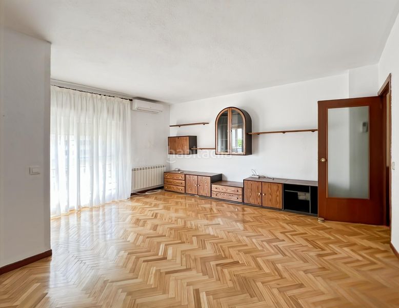 Foto 6e5ea597-bd96-4440-8880-9946341a065d. Flat with heating parking in Marroquina Madrid