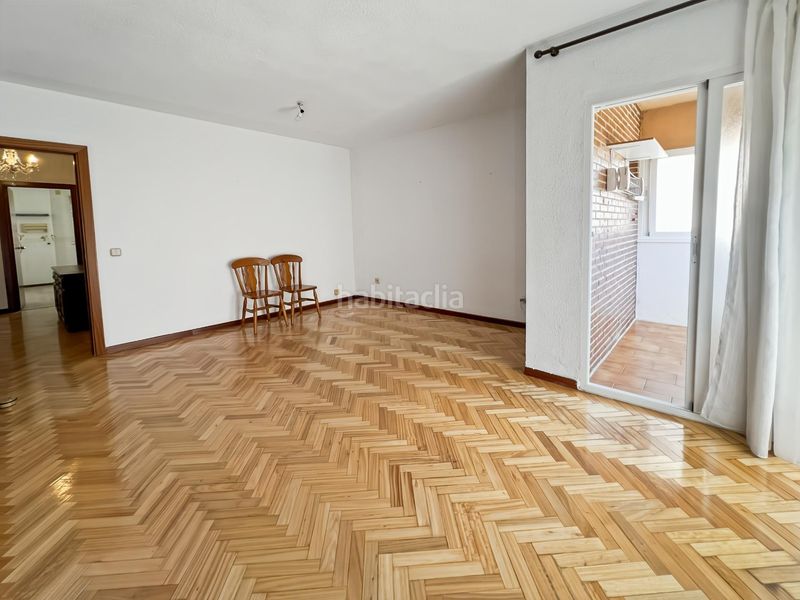 Foto 949fb0d4-a720-47f5-bc7a-868f2210cb63. Flat with heating parking in Marroquina Madrid