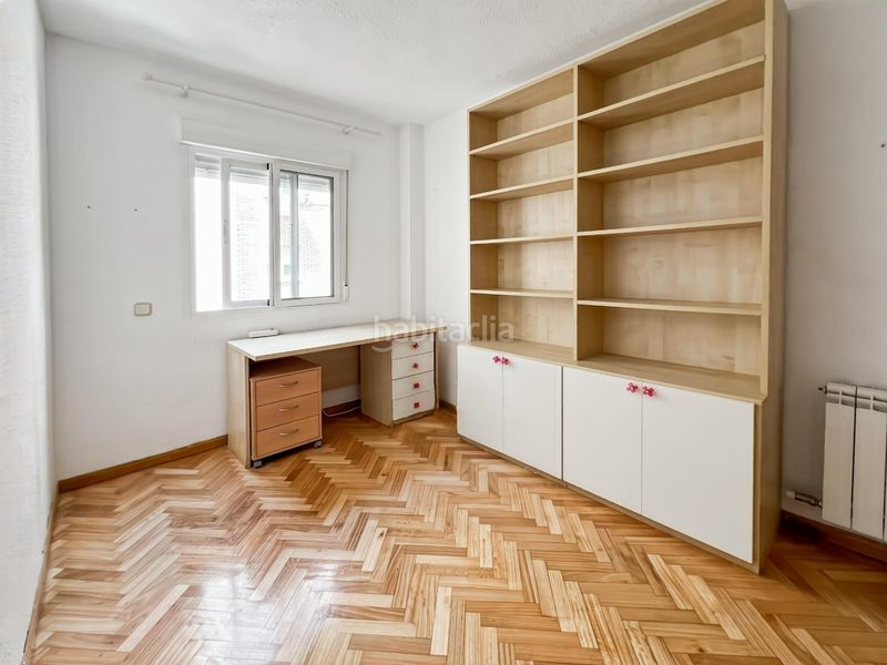 Foto 9e9aee7d-3b55-44e0-ac20-eeda383a5c48. Flat with heating parking in Marroquina Madrid