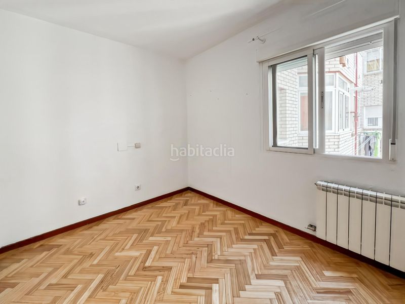 Foto a9a446de-752d-418d-96bf-bc13a39131eb. Flat with heating parking in Marroquina Madrid