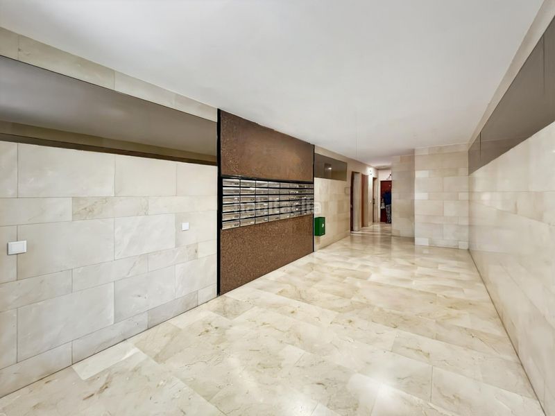 Foto f69fecf2-3d06-4936-be23-2713bc23fa03. Flat with heating parking in Marroquina Madrid