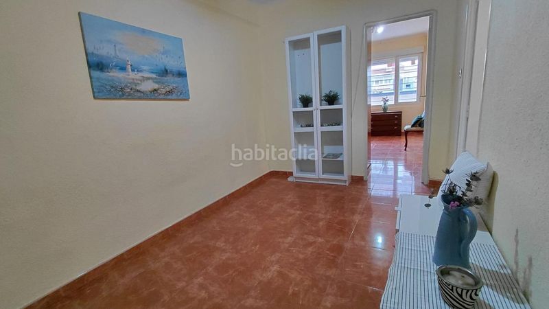 Apartamento  Calle calle virgen de lourdes. Funcional apartamento situado en barrio de la concepción  ventas