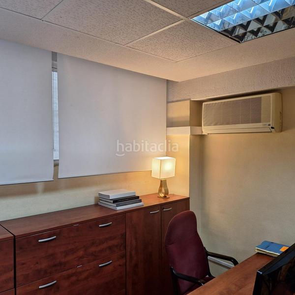 Foto 0ee09da4-753c-40ff-8757-d1c244d90445. Rent office space with heating parking in Ríos Rosas-Nuevos Ministerios Madrid