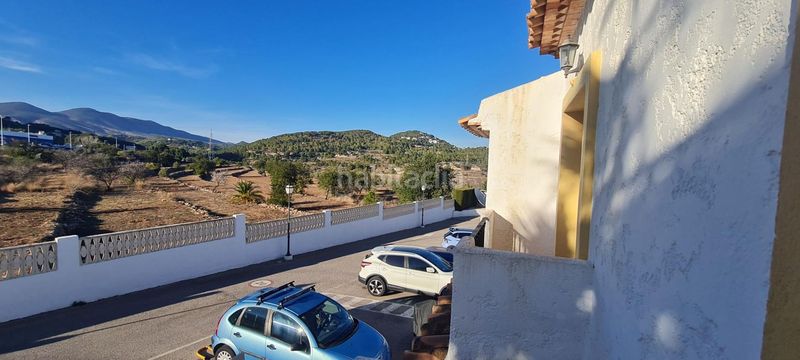Foto 7f1b8e28-1816-40aa-b2fc-d5f654426ffb. Casa amb calefacció piscina a Benicolada - Las Adelfas Calp