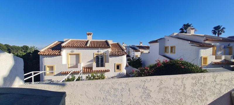 Foto 881c9469-44d7-4dbe-8c27-890e18a93f09. Casa amb calefacció piscina a Benicolada - Las Adelfas Calp