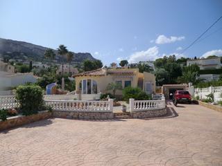 Maison à Canuta. Urb la canuta de ifach