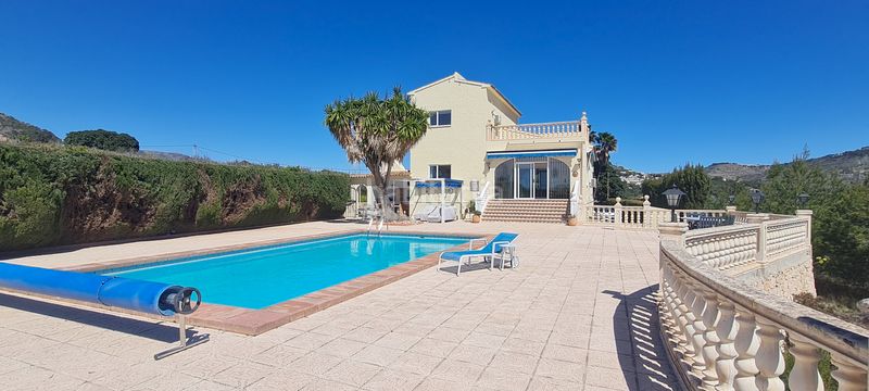 Foto dcfd755c-8b88-423d-aa88-6164f7713350. Casa amb calefacció aparcament piscina a Gargasindi - Garduix - Colina del Sol Calp