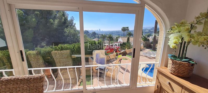 Foto a010a79a-110b-4140-9bbd-29fd1a78bc38. Casa amb piscina a La Empedrola Calp