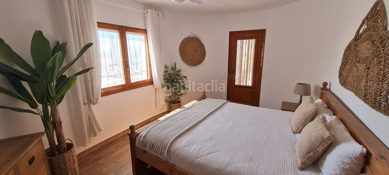 Foto ce077d49-6d7b-423a-8967-117f8c4cdf6c. Casa amb piscina a La Empedrola Calp